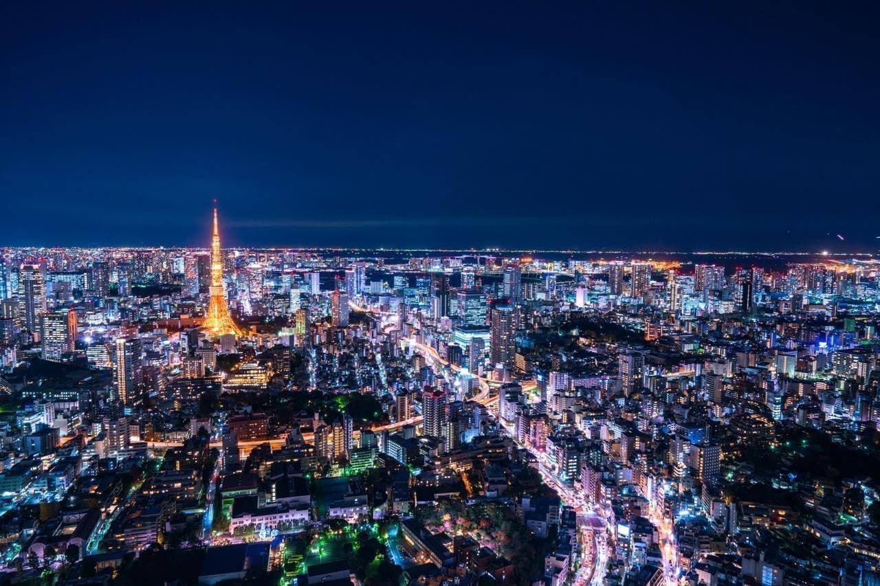 群馬県前橋市を拠点に、全国で店舗・商業施設・冠婚葬祭施設（結婚式場・葬儀場）・福祉施設（老人ホーム）・医療施設・教育施設・オフィス・住宅、あらゆる設計、デザインを行っている設計事務所です。